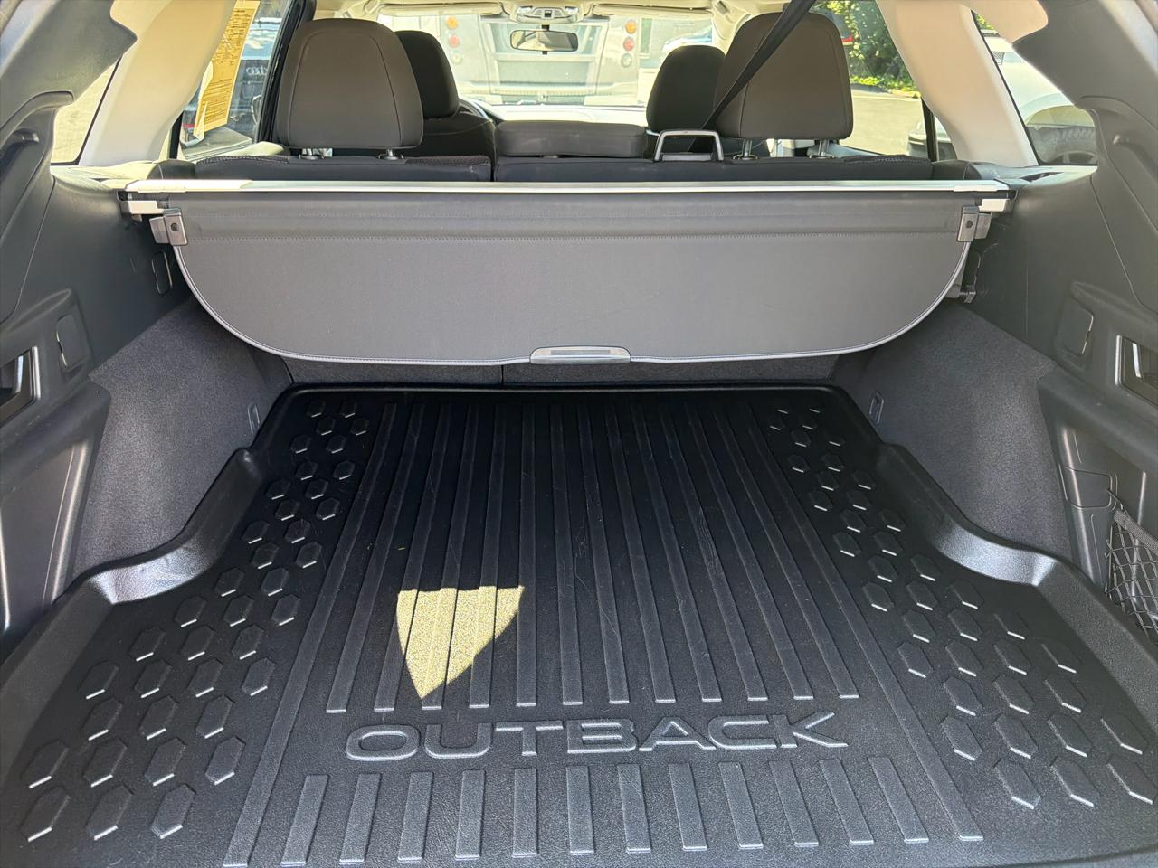 Subaru Outback Premium 2025