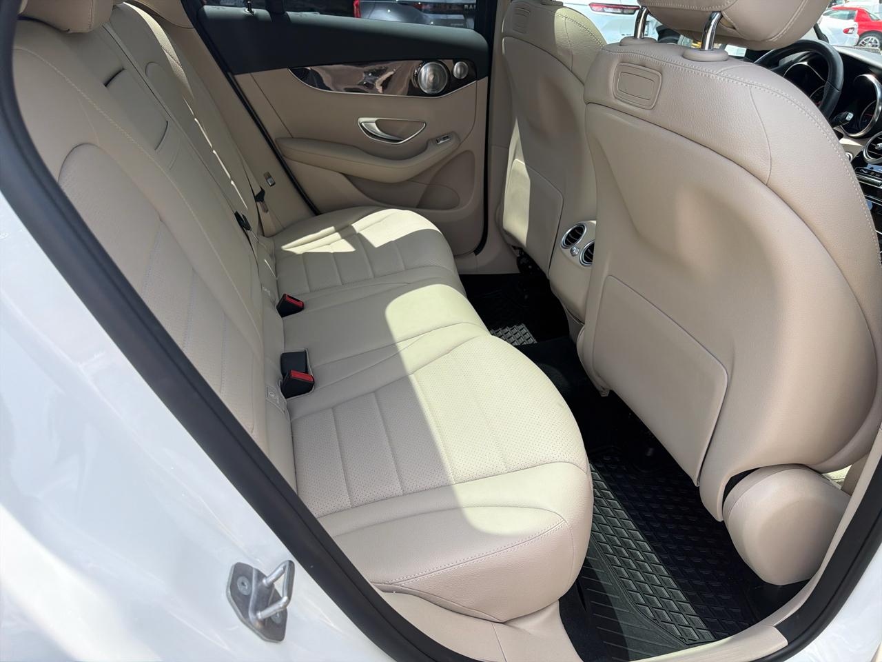 Mercedes-Benz GLC-Class GLC300 4MATIC 2018