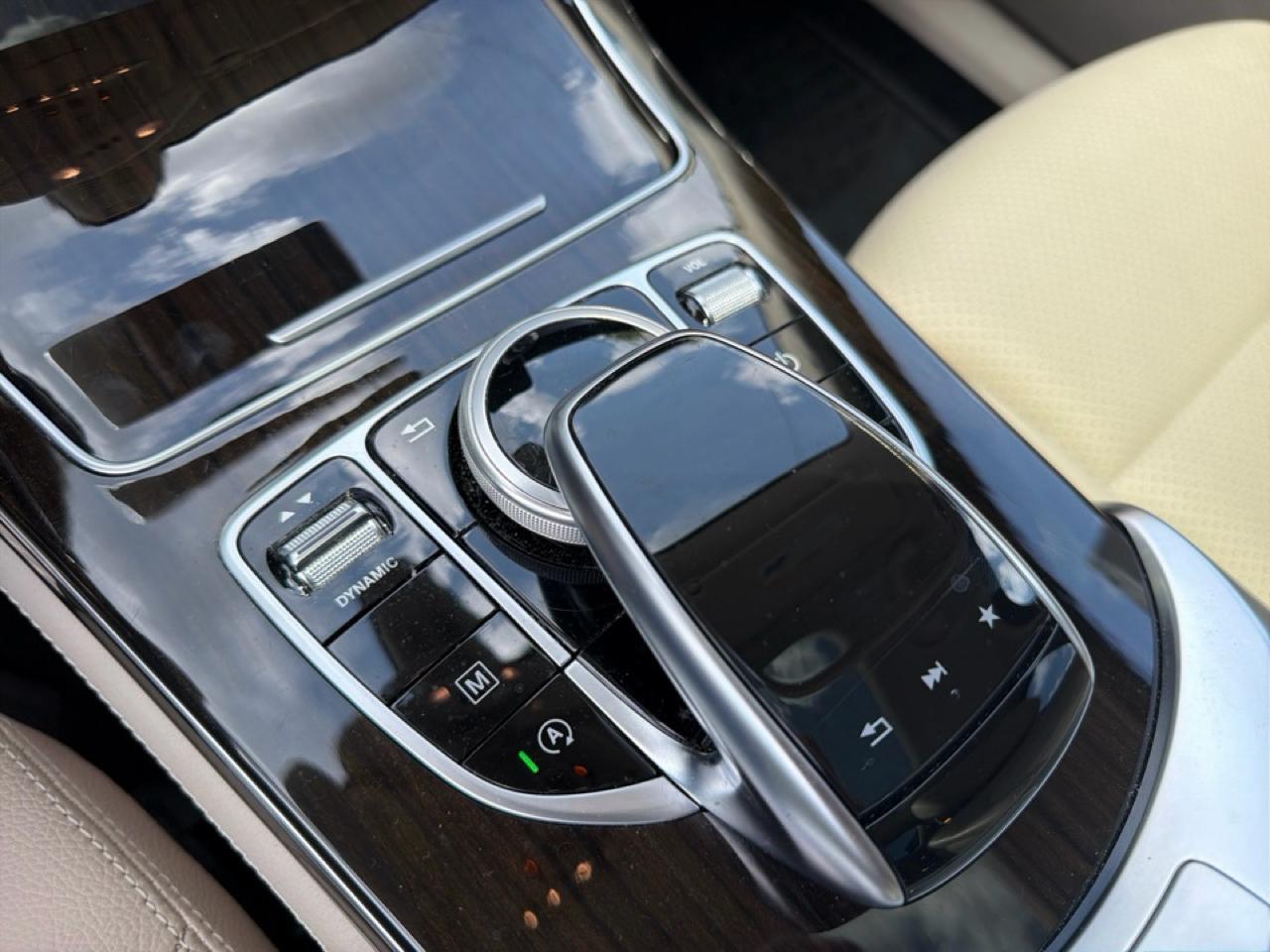 Mercedes-Benz GLC-Class GLC300 4MATIC 2018