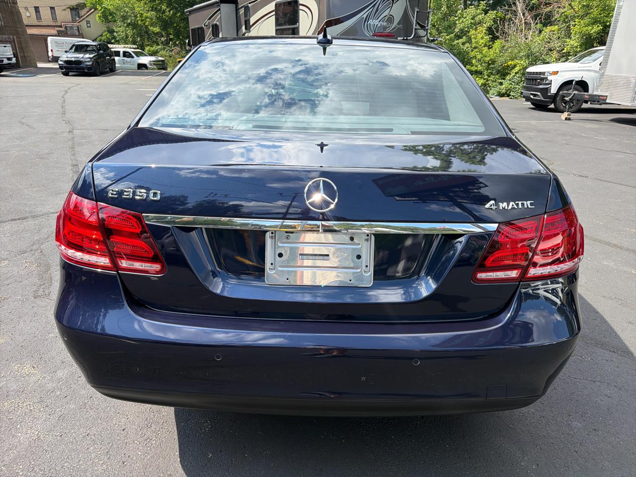 Mercedes-Benz E-Class E350 4MATIC Sedan 2014