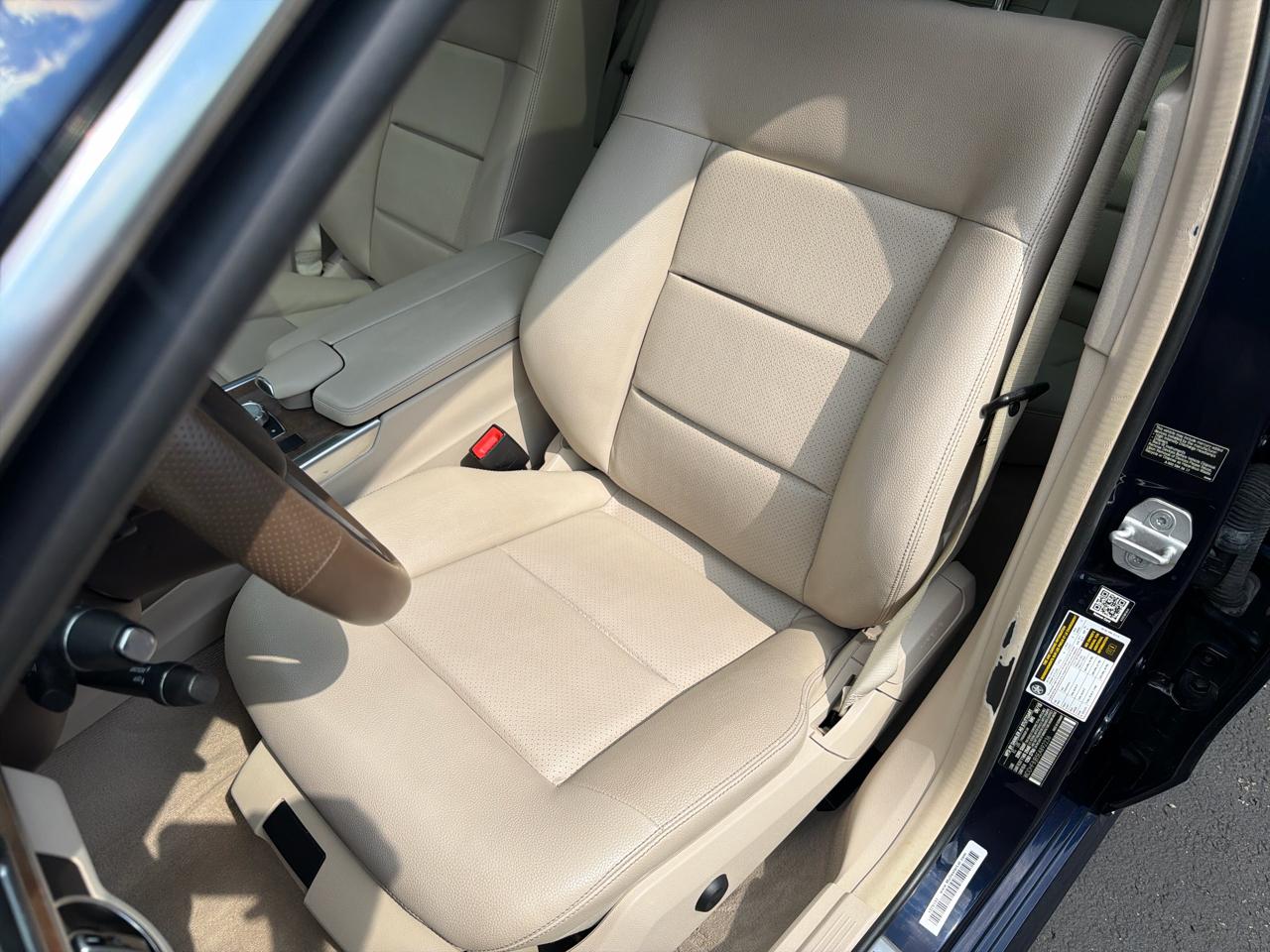 Mercedes-Benz E-Class E350 4MATIC Sedan 2014