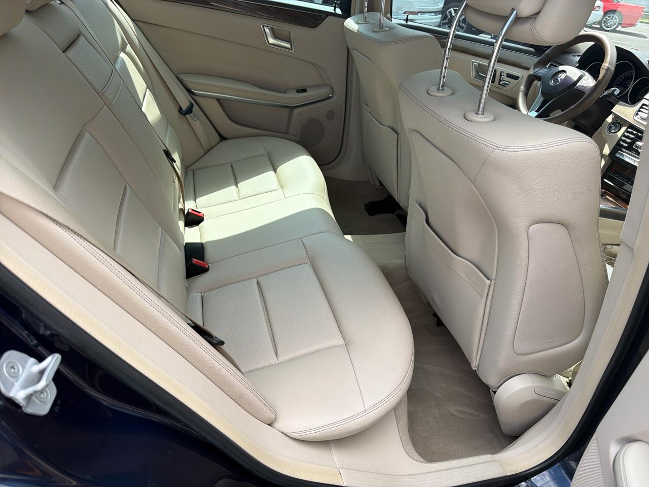 Mercedes-Benz E-Class E350 4MATIC Sedan 2014