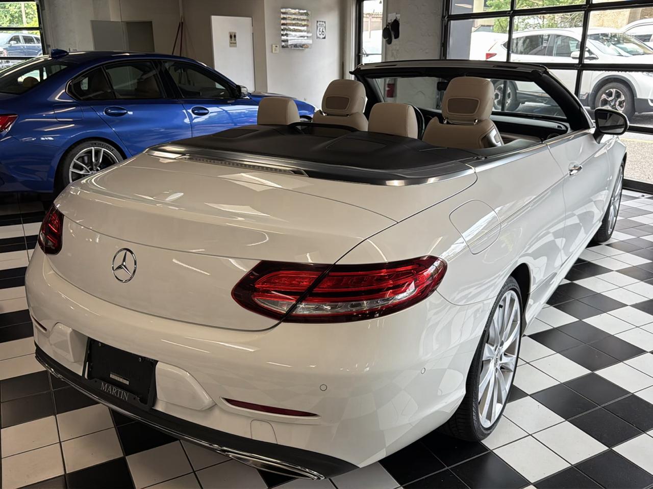 Mercedes-Benz C-Class C300 4MATIC Convertible 2021
