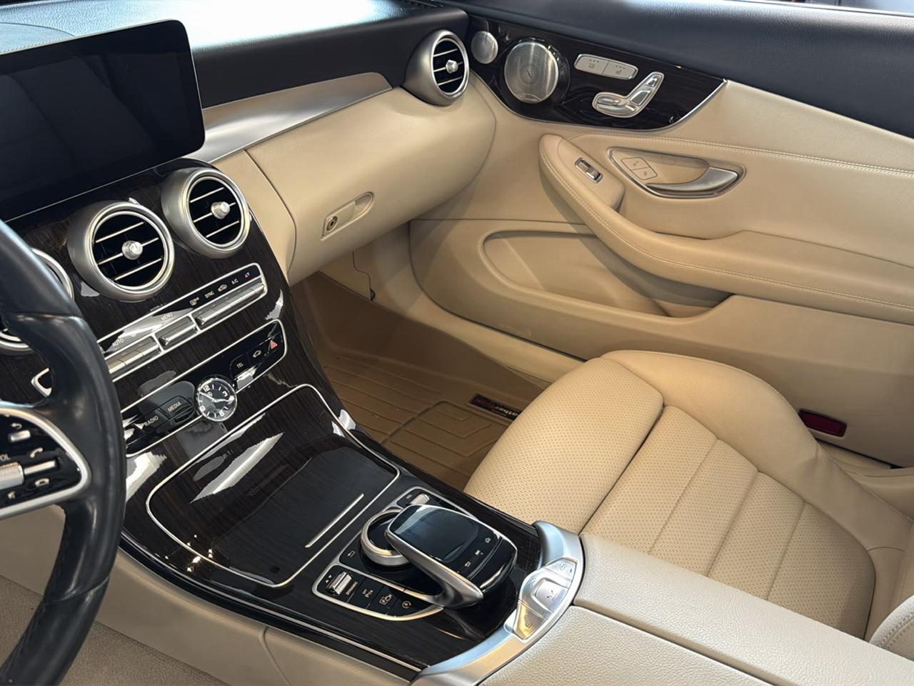 Mercedes-Benz C-Class C300 4MATIC Convertible 2021