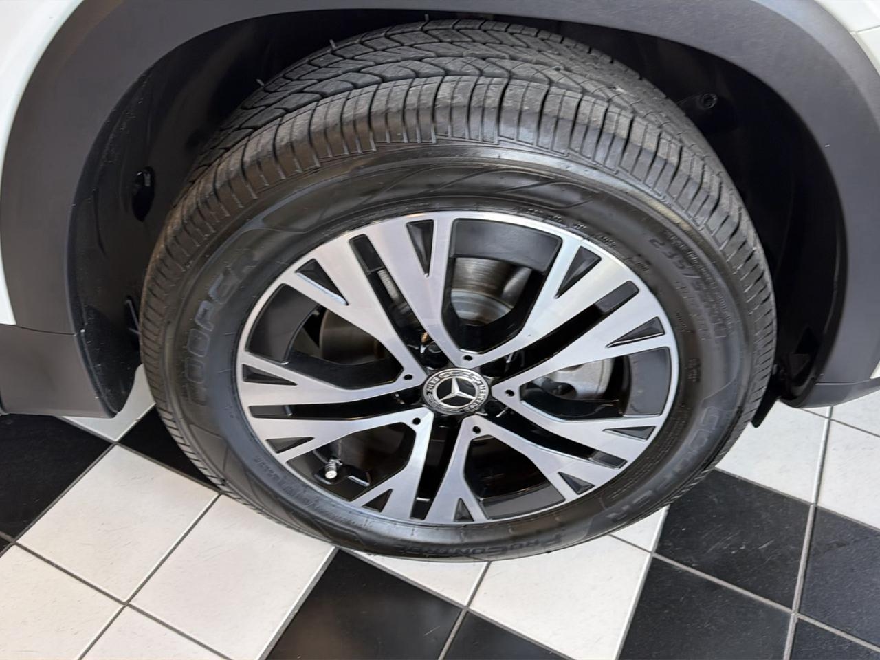 Mercedes-Benz GLB-Class GLB 250 4MATIC 2024