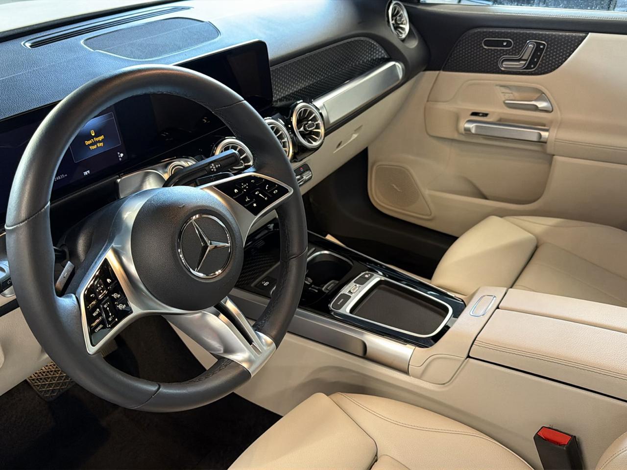Mercedes-Benz GLB-Class GLB 250 4MATIC 2024