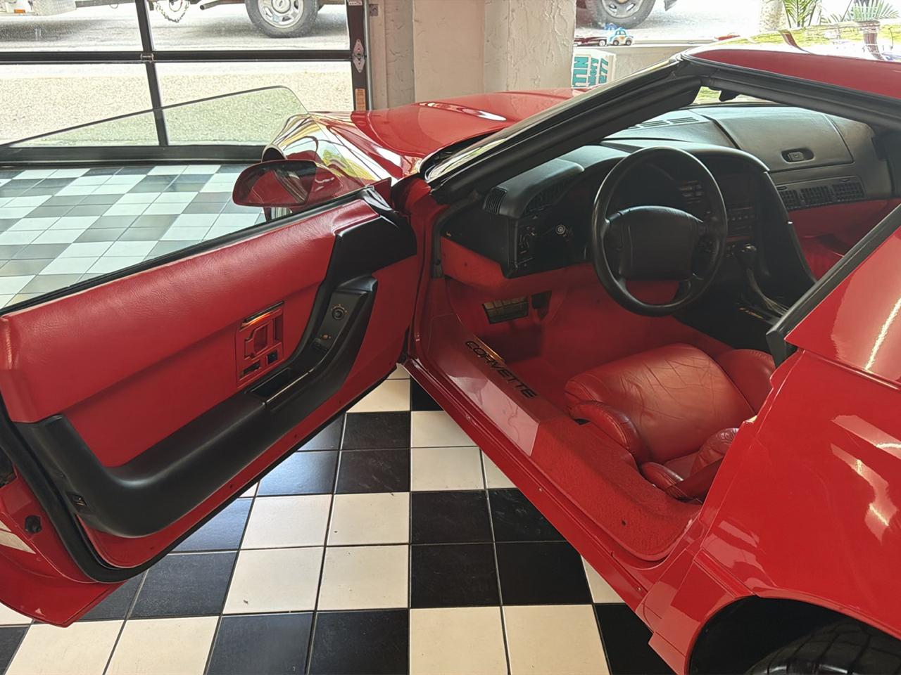 Chevrolet Corvette Coupe 1993