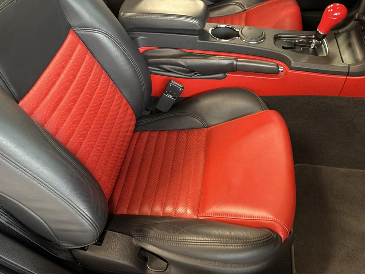 Ford Thunderbird Deluxe 2002