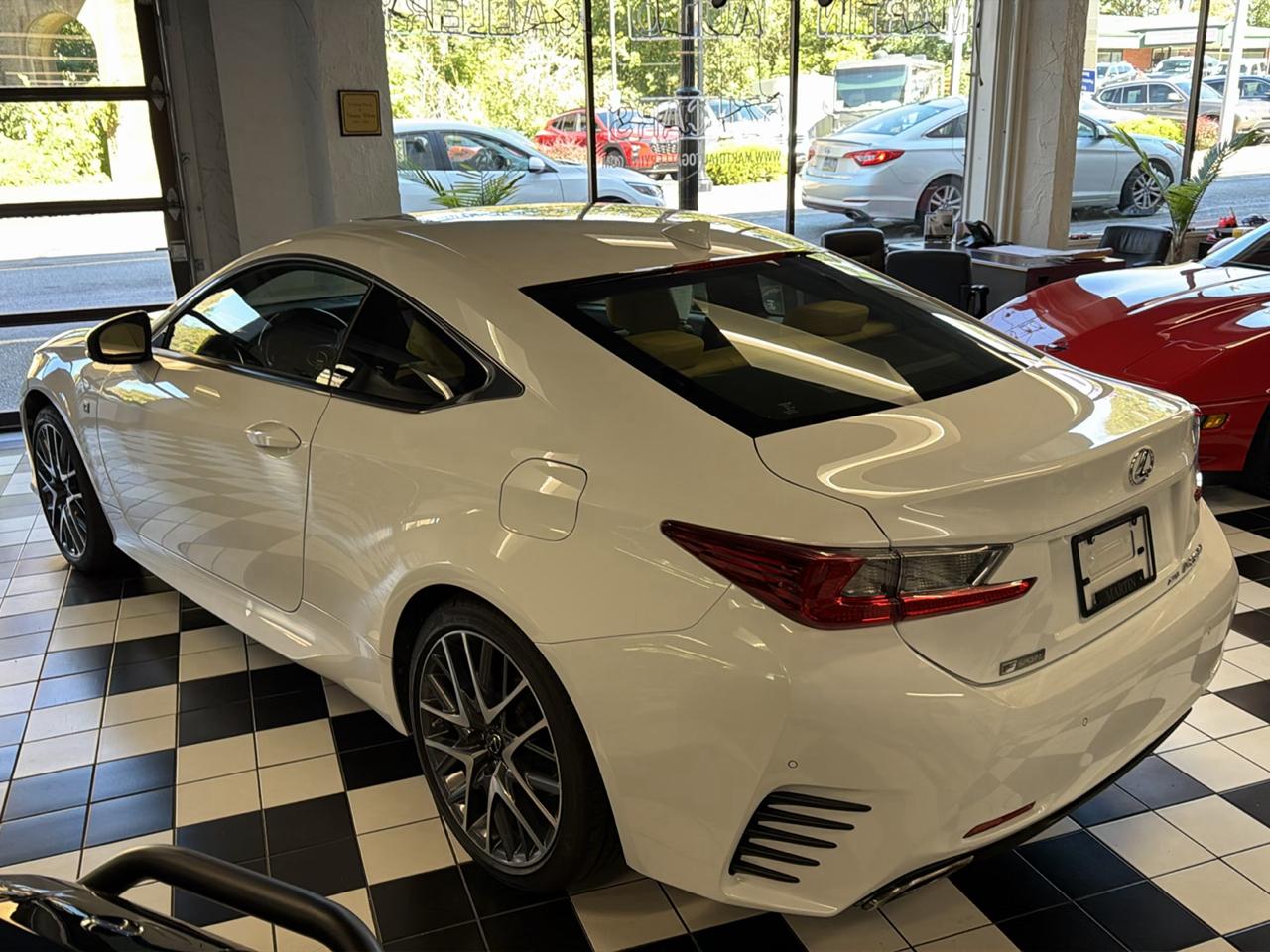 Lexus RC 300 AWD 2016