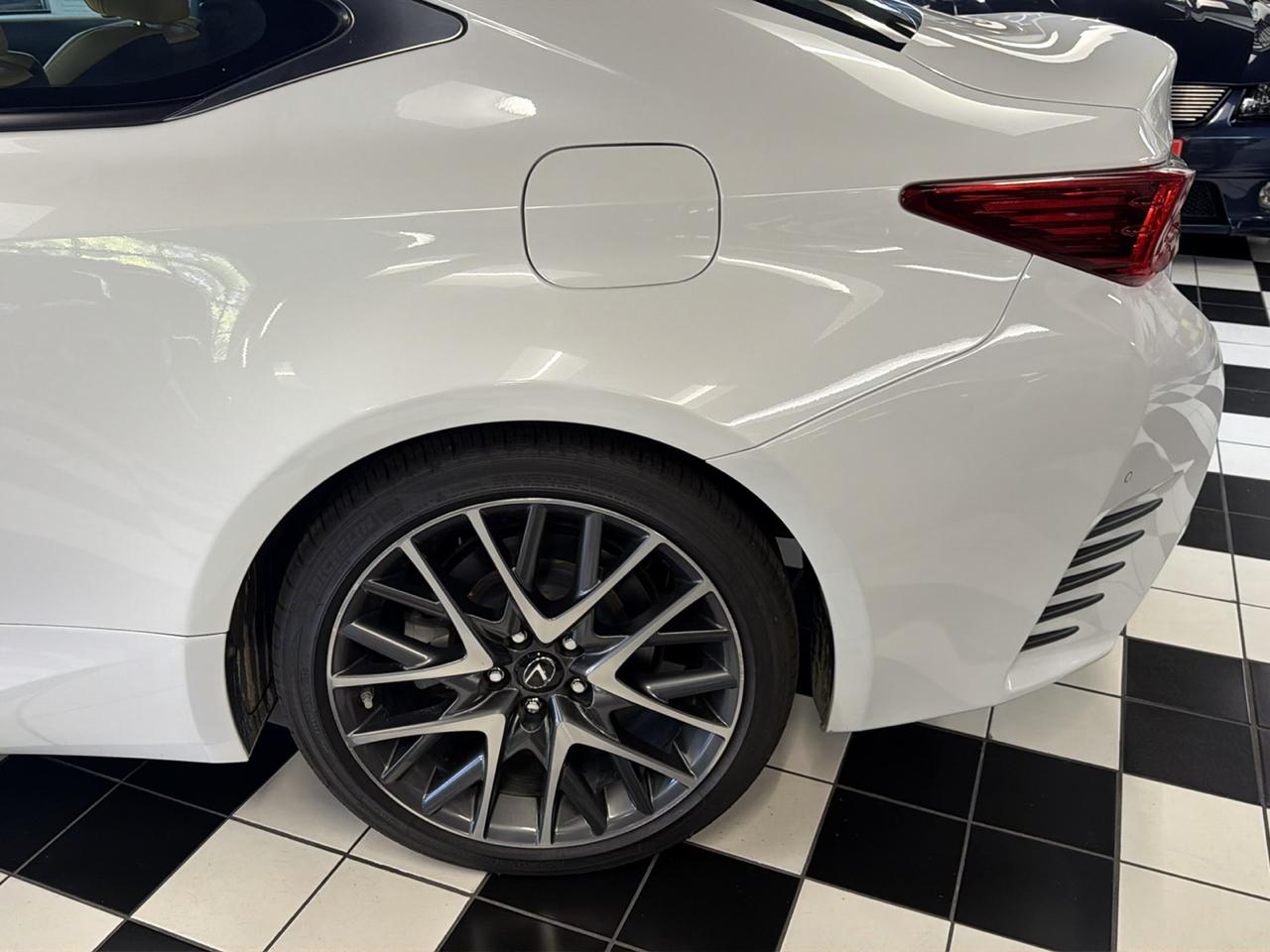 Lexus RC 300 AWD 2016