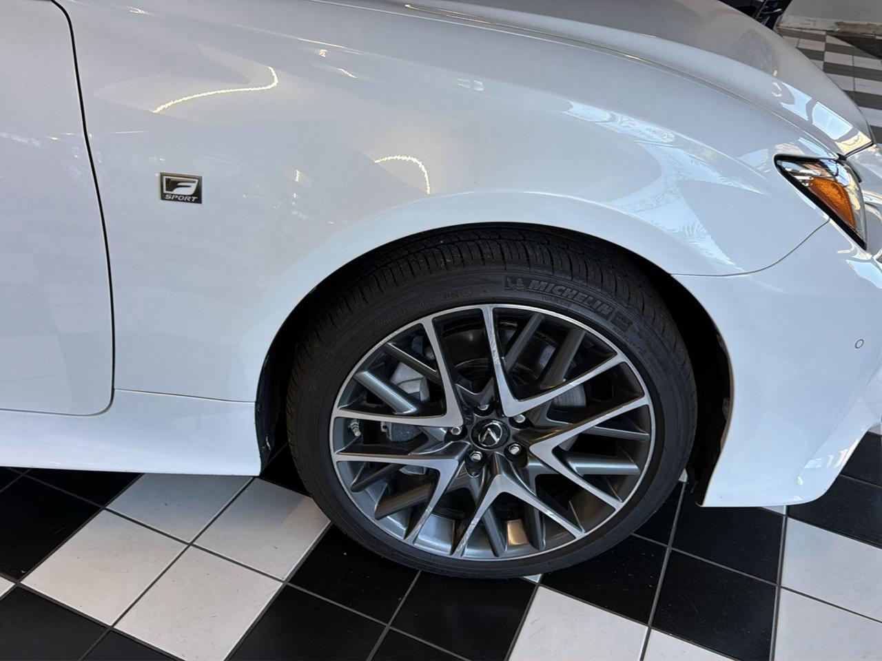 Lexus RC 300 AWD 2016