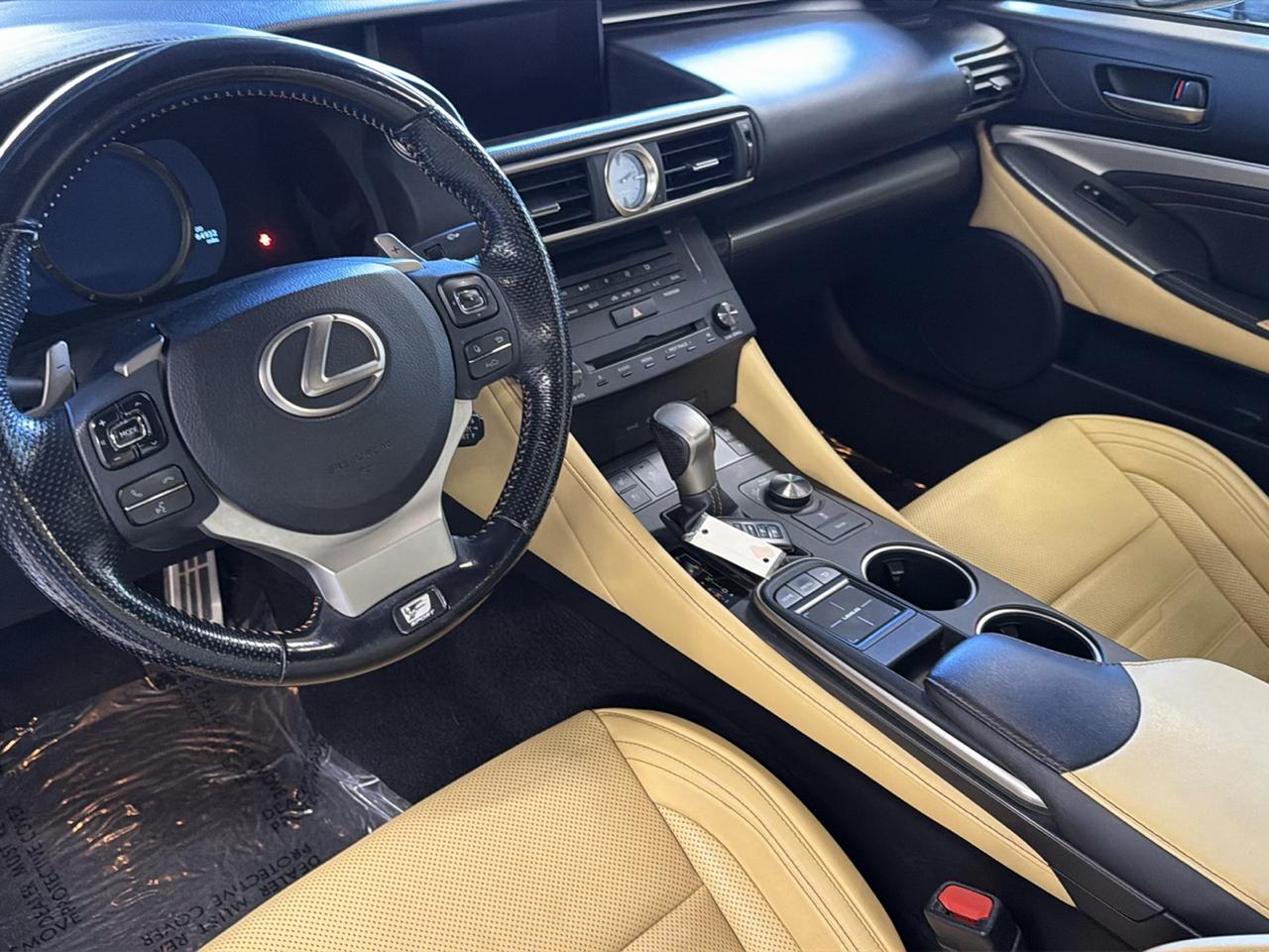 Lexus RC 300 AWD 2016