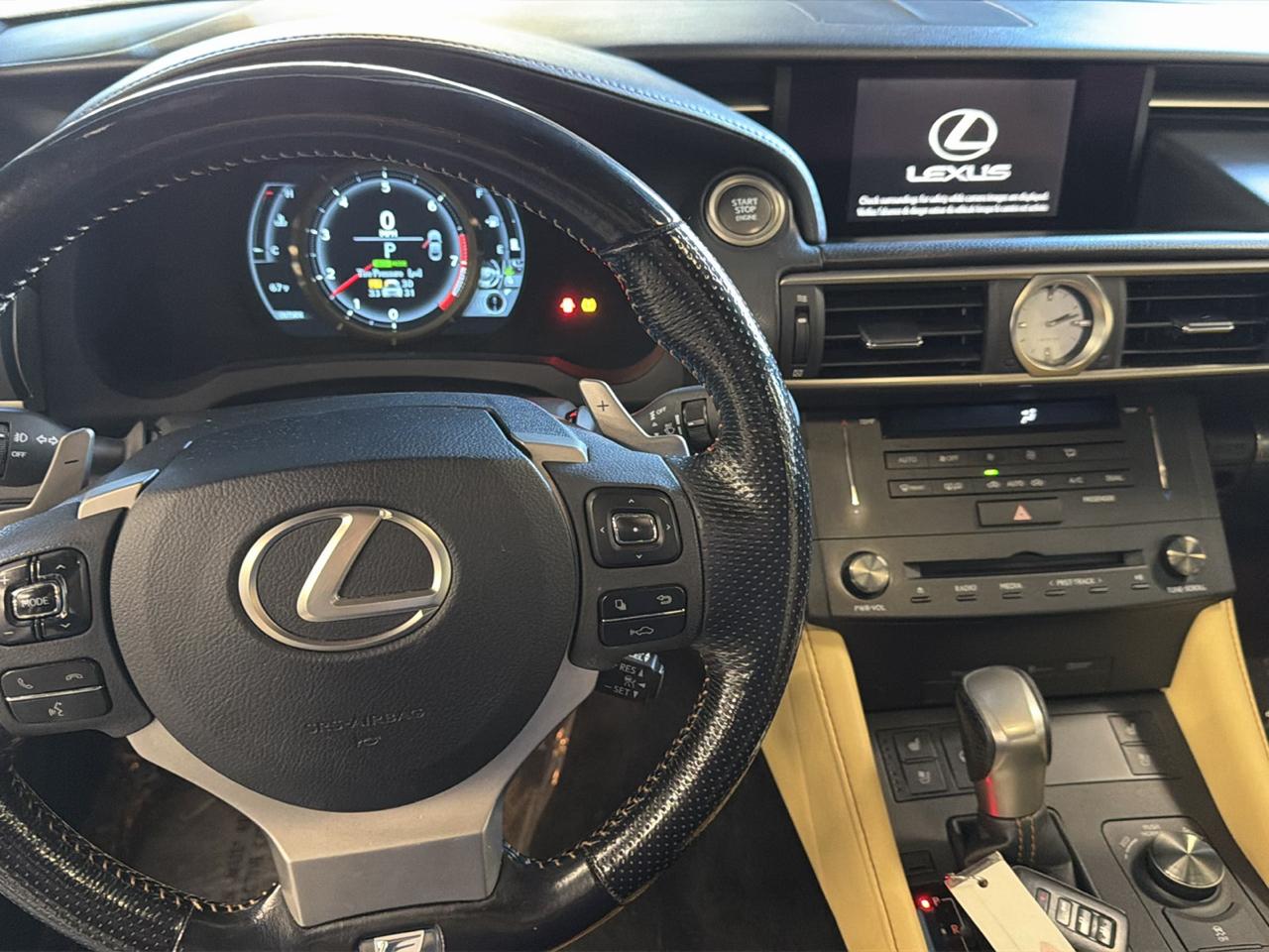 Lexus RC 300 AWD 2016