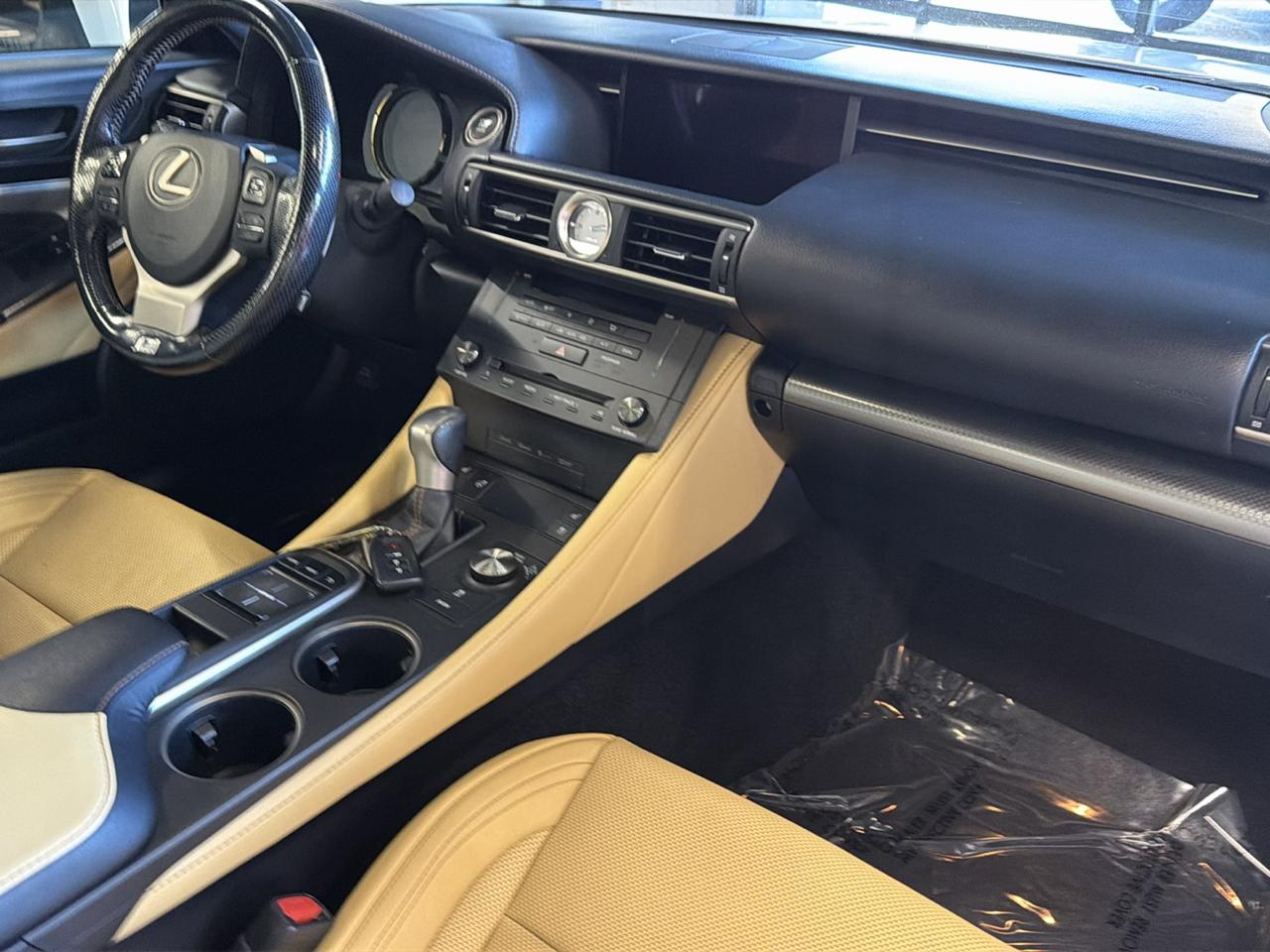 Lexus RC 300 AWD 2016