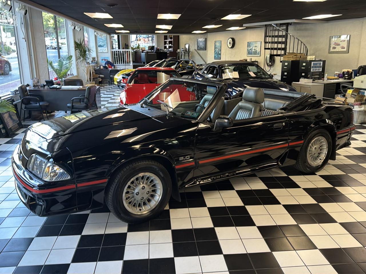 Ford Mustang GT convertible 1988