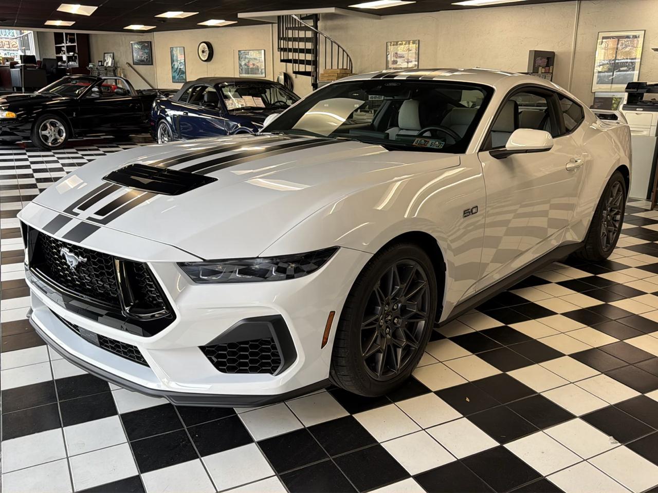 Ford Mustang 2dr Coupe GT 2025