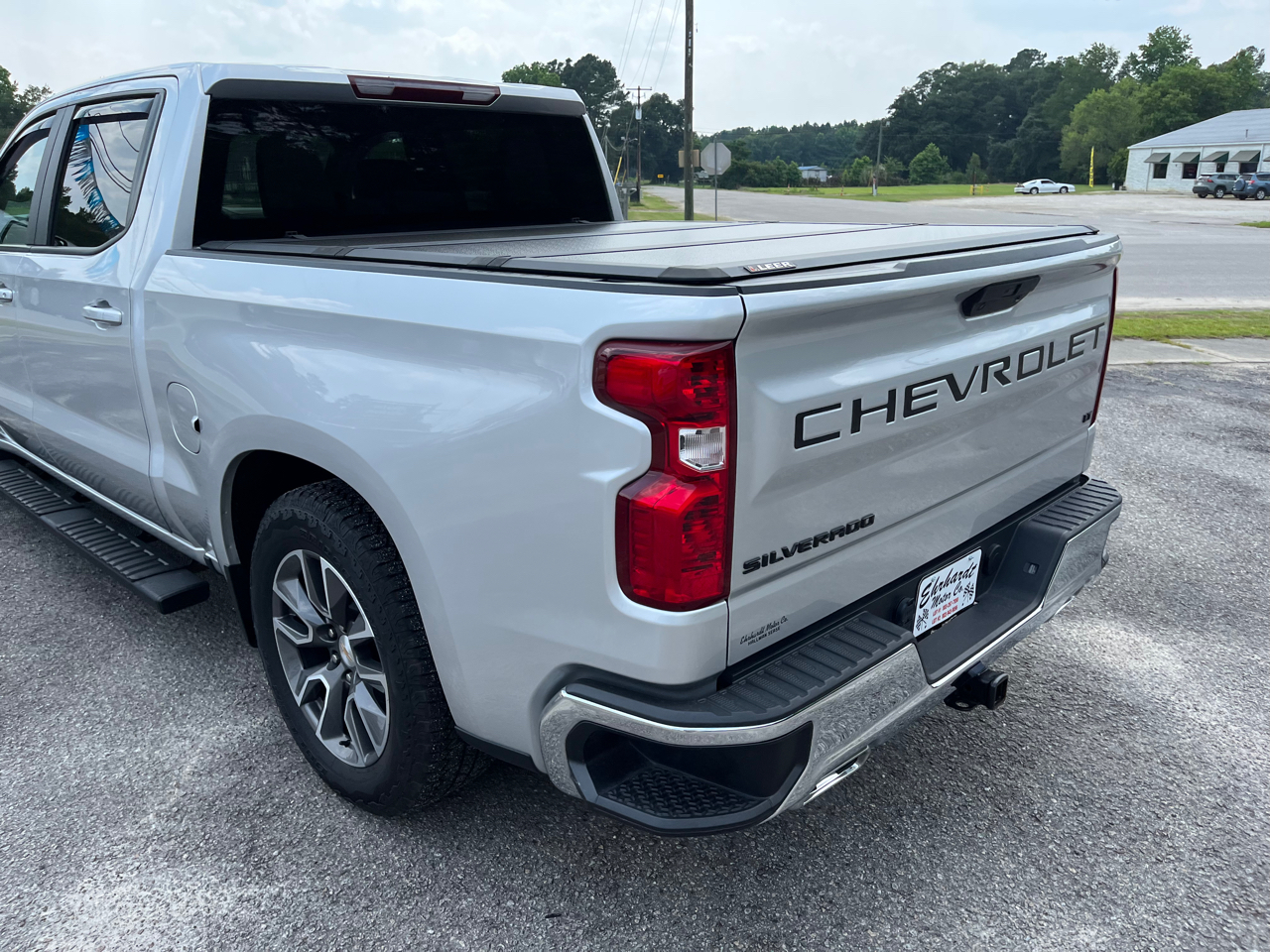 Used 2021 Chevrolet Silverado 1500 4WD Crew Cab 147" LT w/1LT for Sale