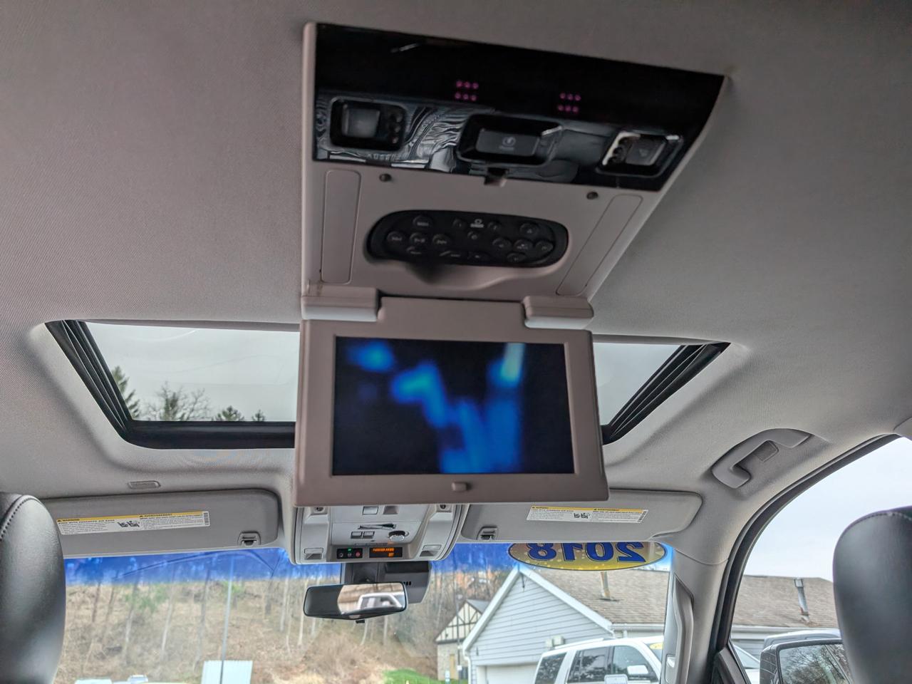 Cadillac Escalade 4WD 4dr Luxury 2018