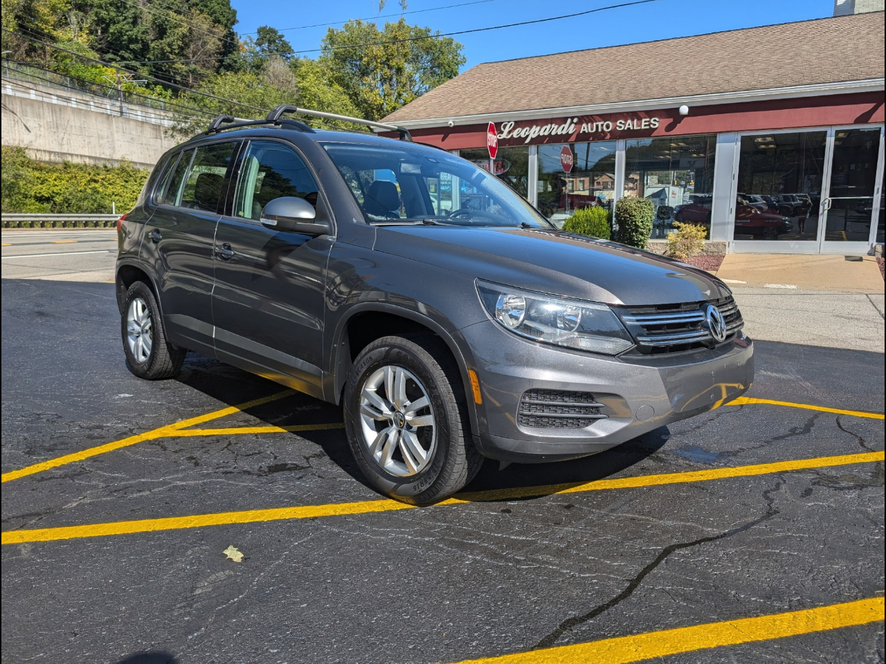 2016 Volkswagen Tiguan 2.0T Sport FWD