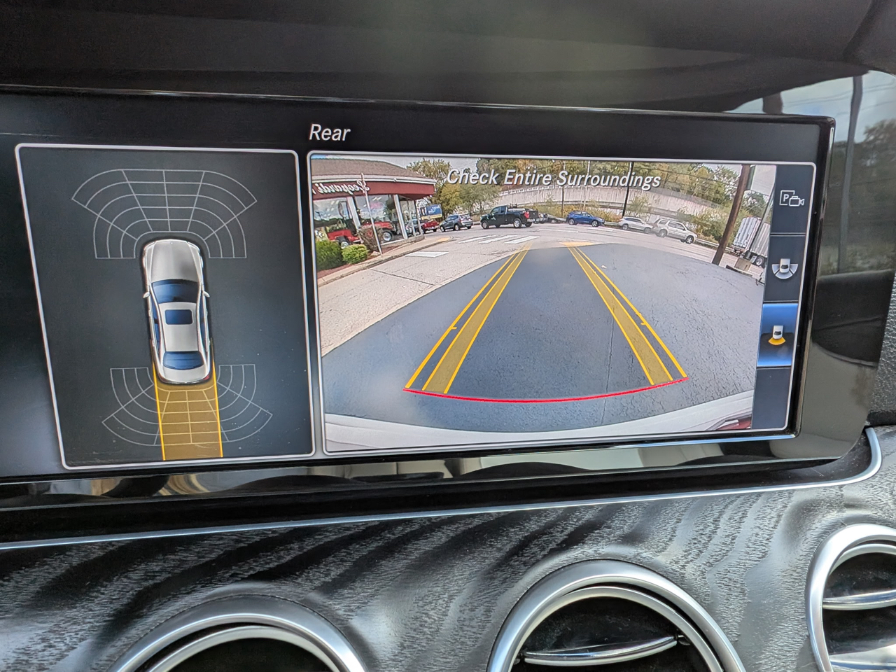 Mercedes-Benz E-Class E 300 Sport 4MATIC Sedan 2017