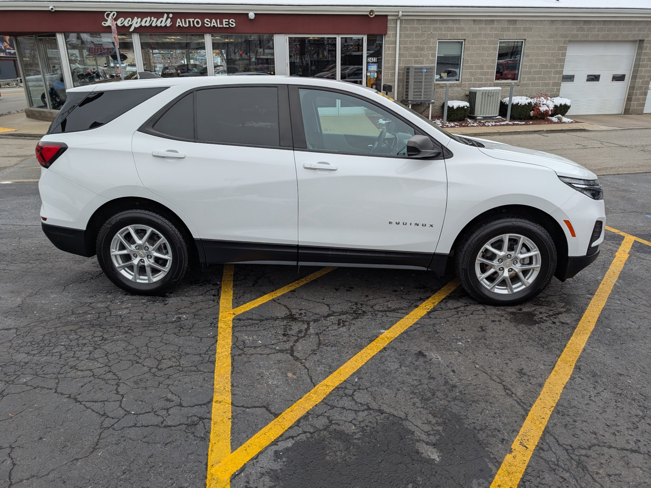Chevrolet Equinox AWD 4dr LS w/1LS 2022