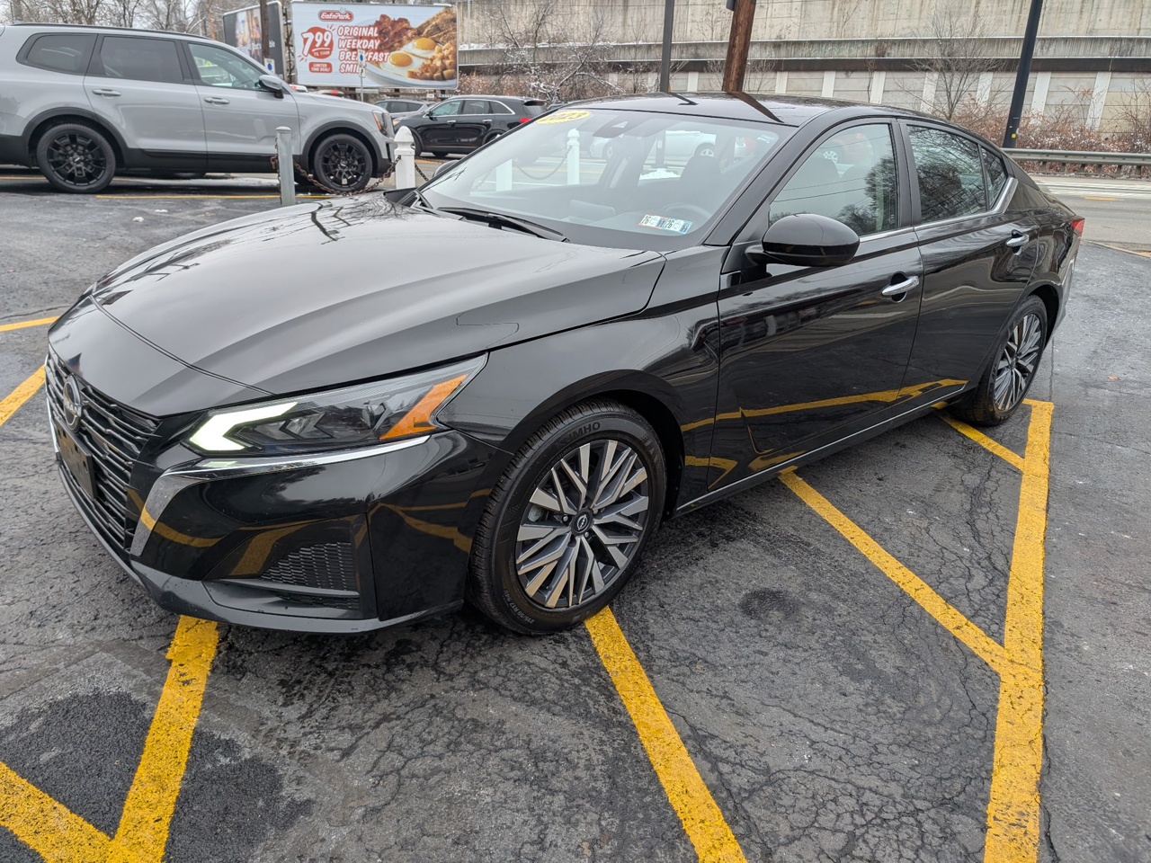 Nissan Altima 2.5 SV Sedan 2023