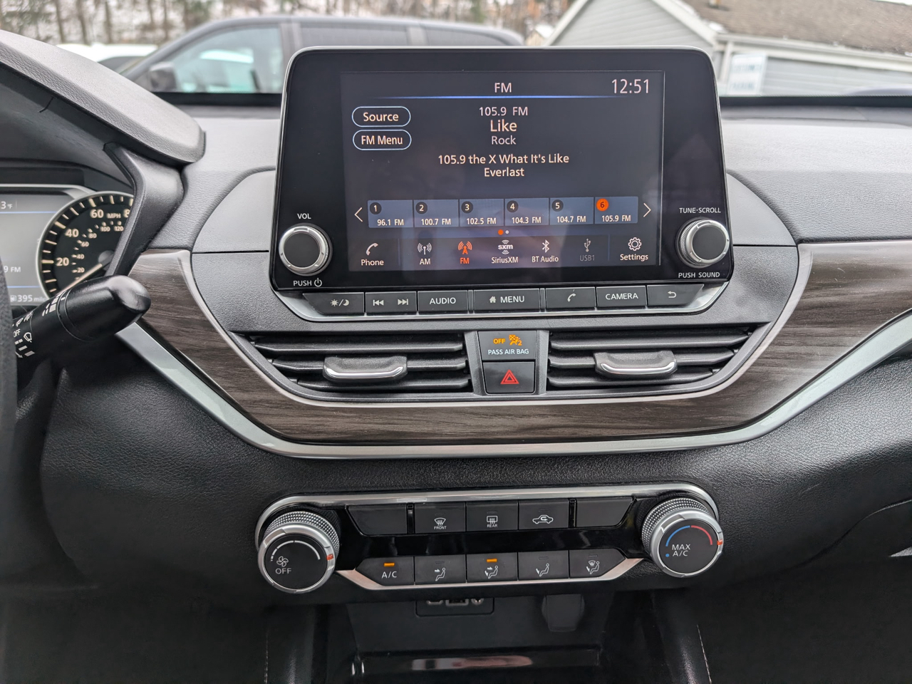 Nissan Altima 2.5 SV Sedan 2023