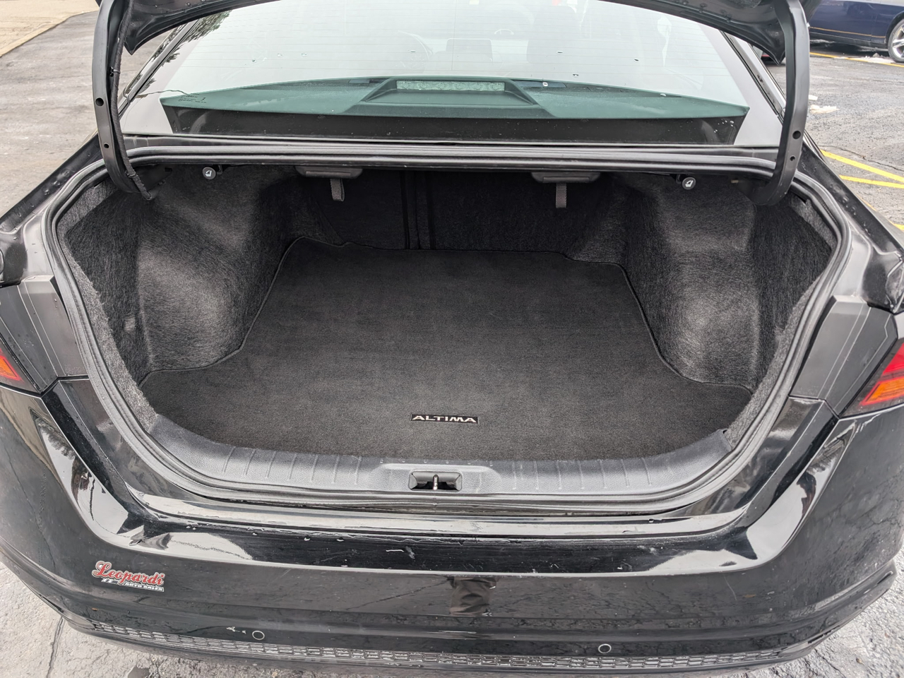 Nissan Altima 2.5 SV Sedan 2023