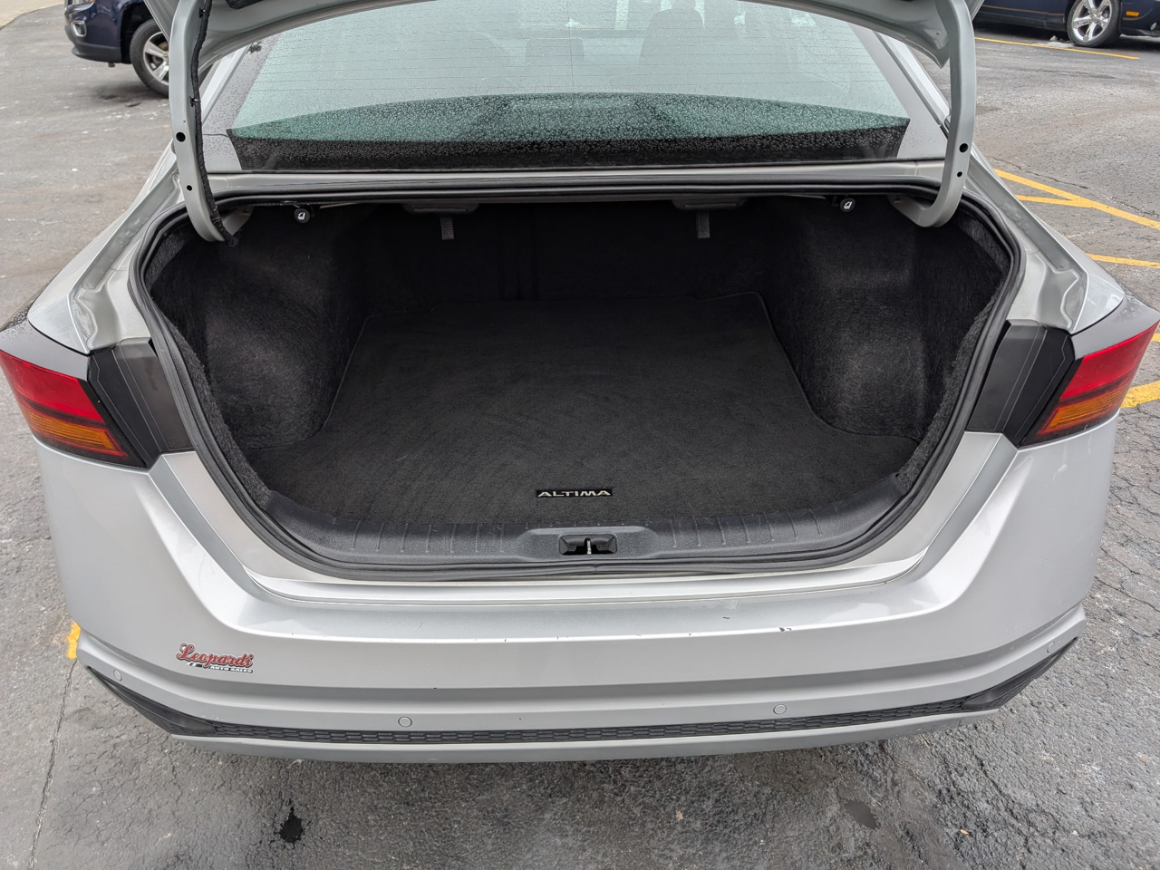 Nissan Altima 2.5 SV Sedan 2023