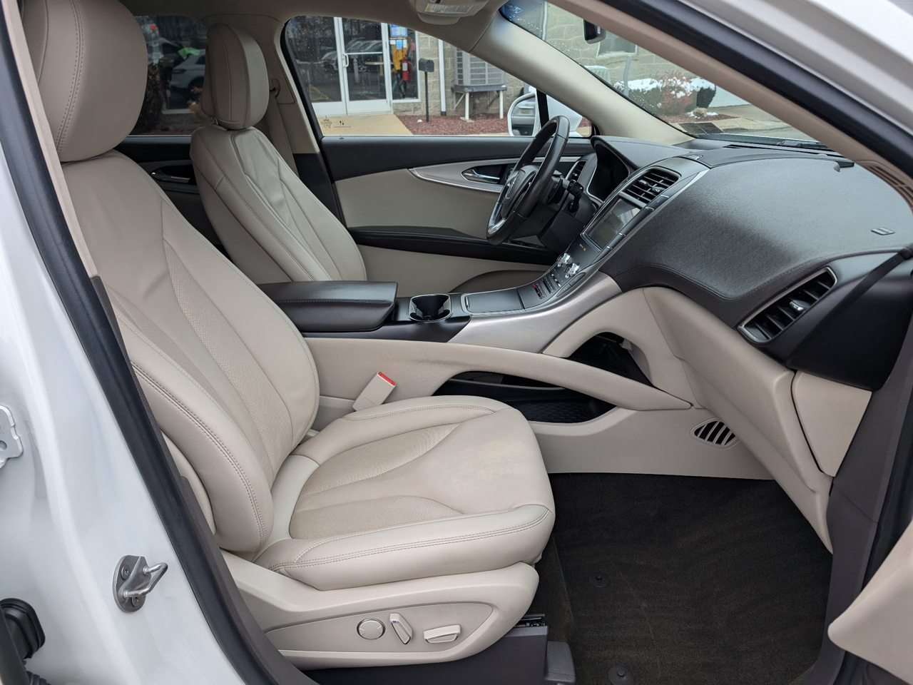 Lincoln Nautilus Standard AWD 2020