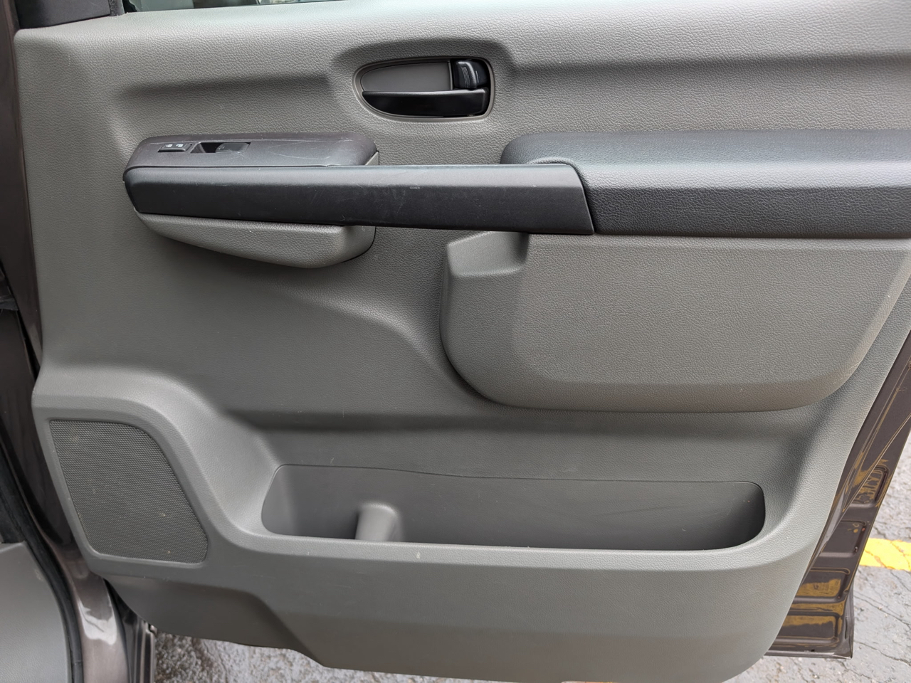 Nissan NV Passenger NV3500 HD SL V8 2018