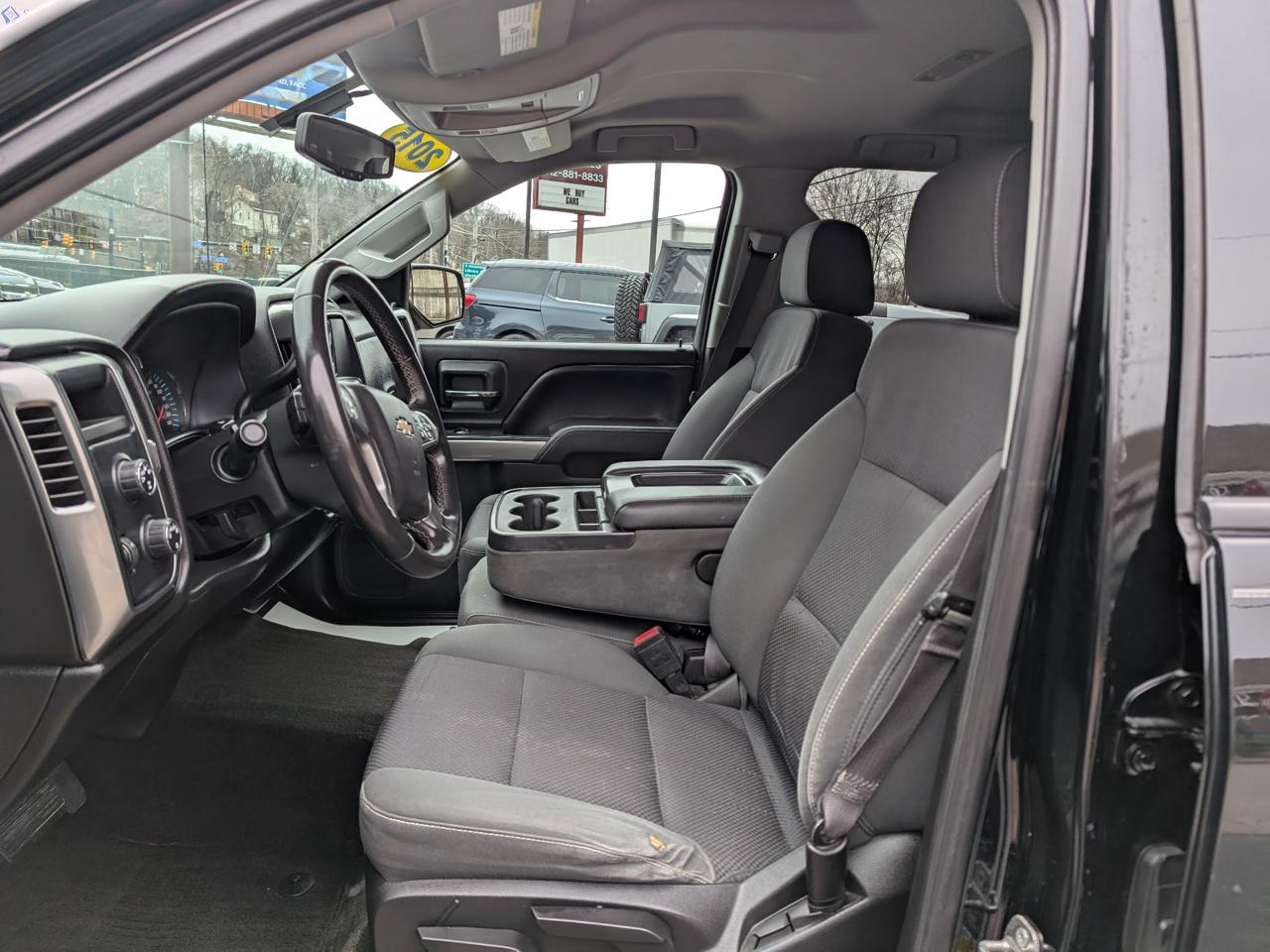 Chevrolet Silverado 1500 4WD Double Cab 143.5" LT w/1LT 2015