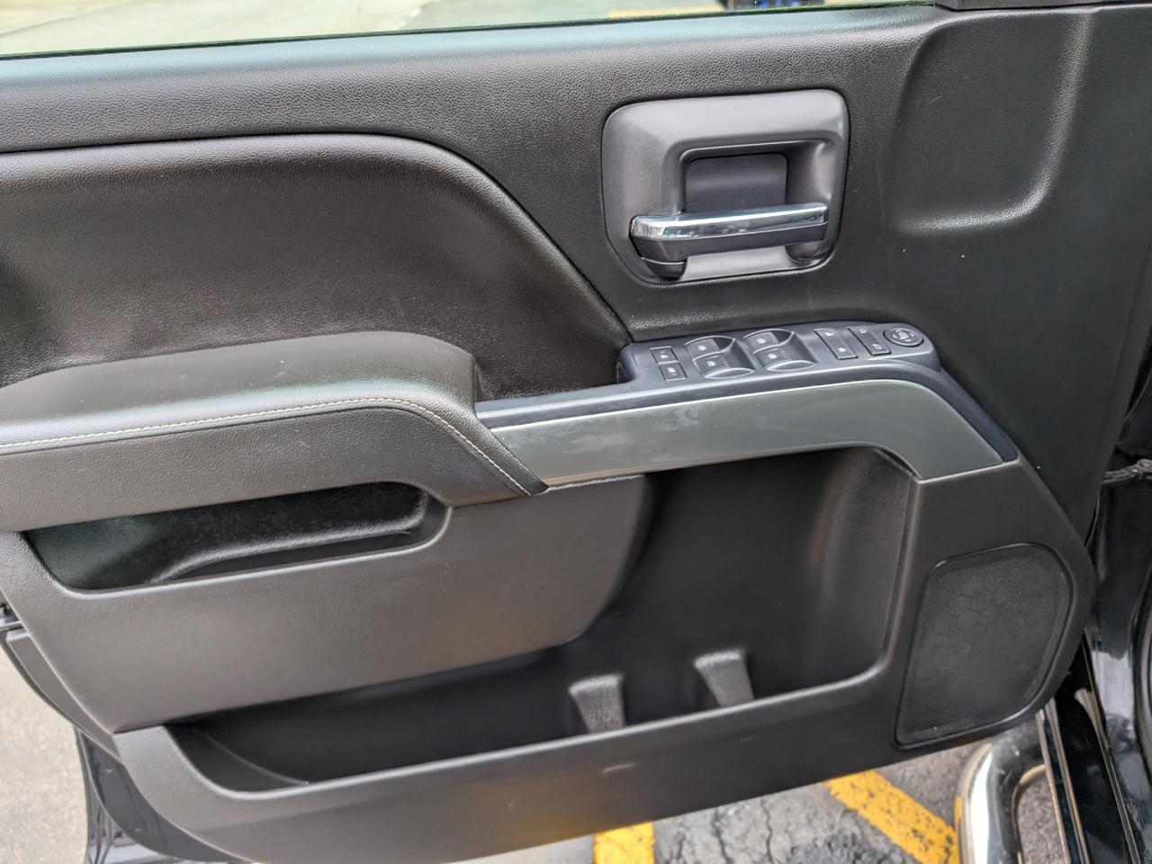 Chevrolet Silverado 1500 4WD Double Cab 143.5" LT w/1LT 2015