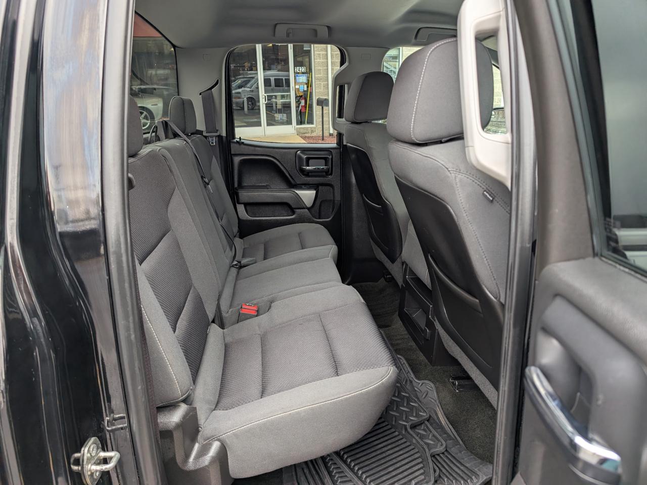 Chevrolet Silverado 1500 4WD Double Cab 143.5" LT w/1LT 2015