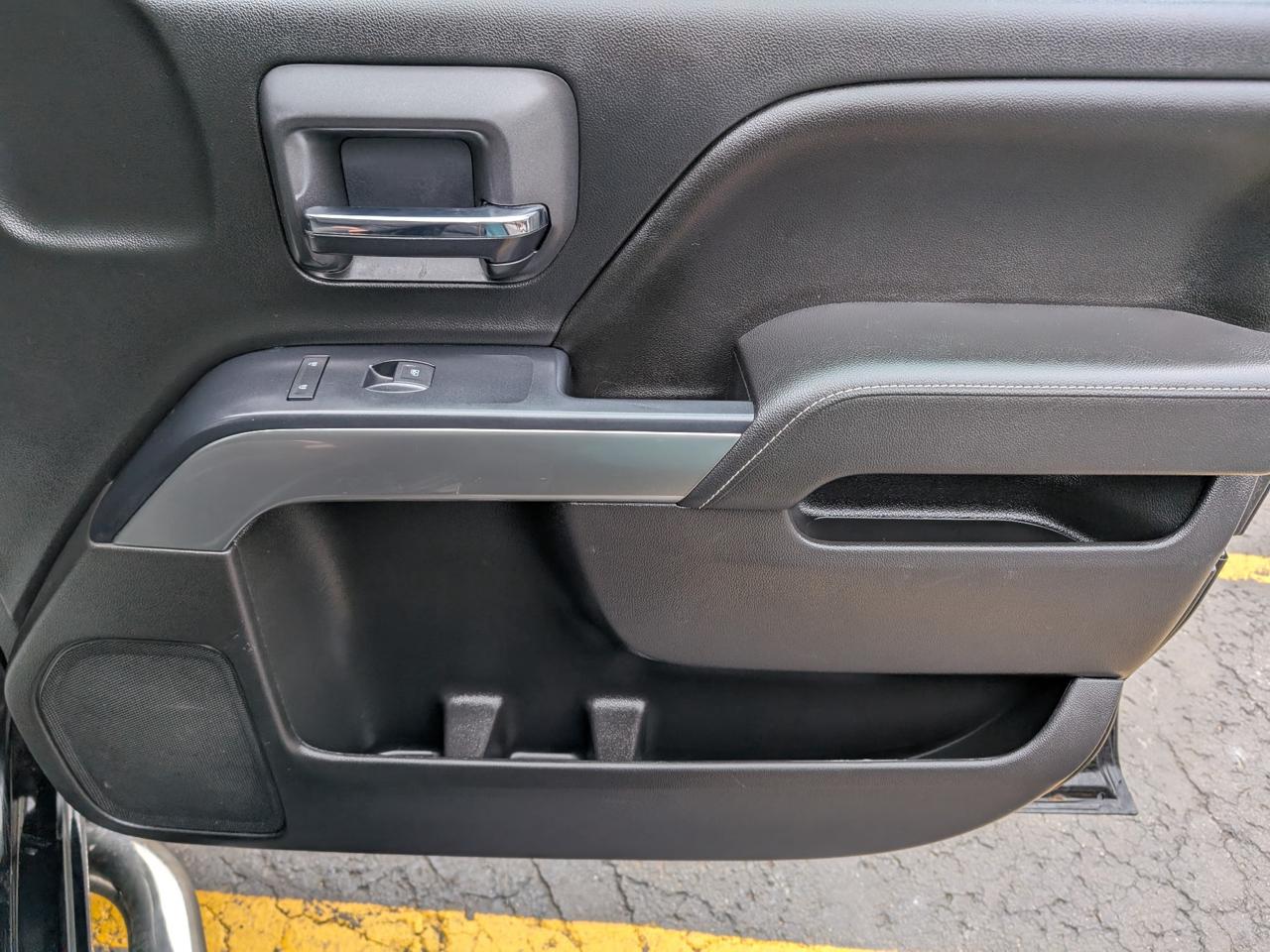 Chevrolet Silverado 1500 4WD Double Cab 143.5" LT w/1LT 2015