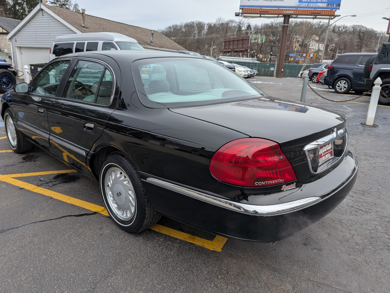 Lincoln Continental 4dr Sdn 1998