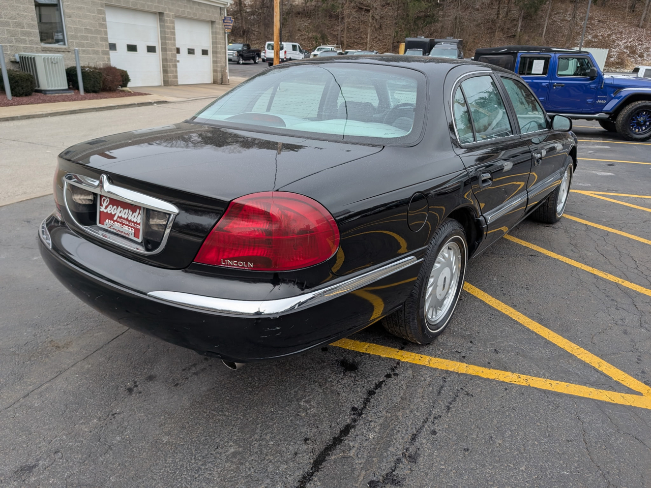 Lincoln Continental 4dr Sdn 1998