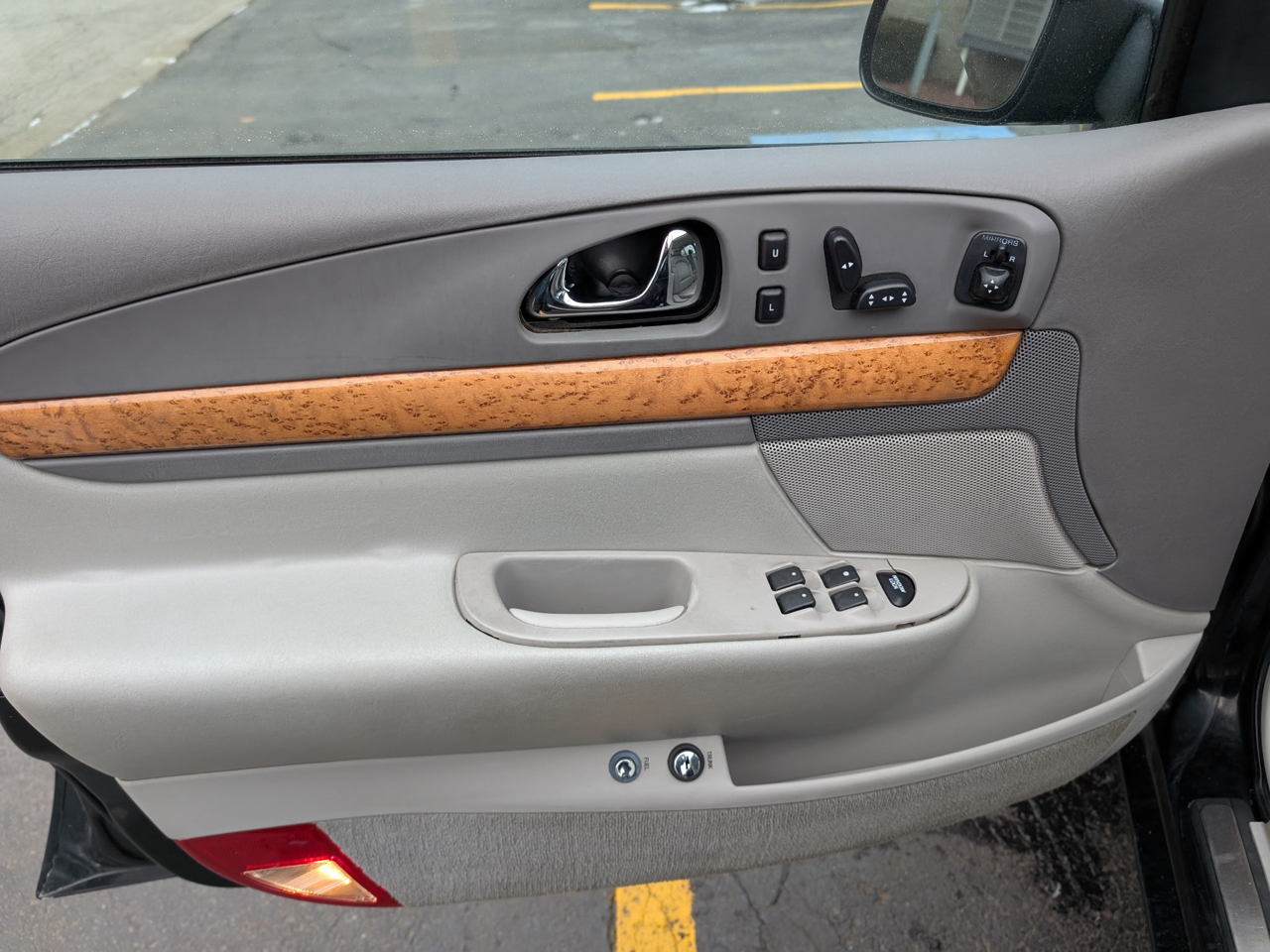 Lincoln Continental 4dr Sdn 1998