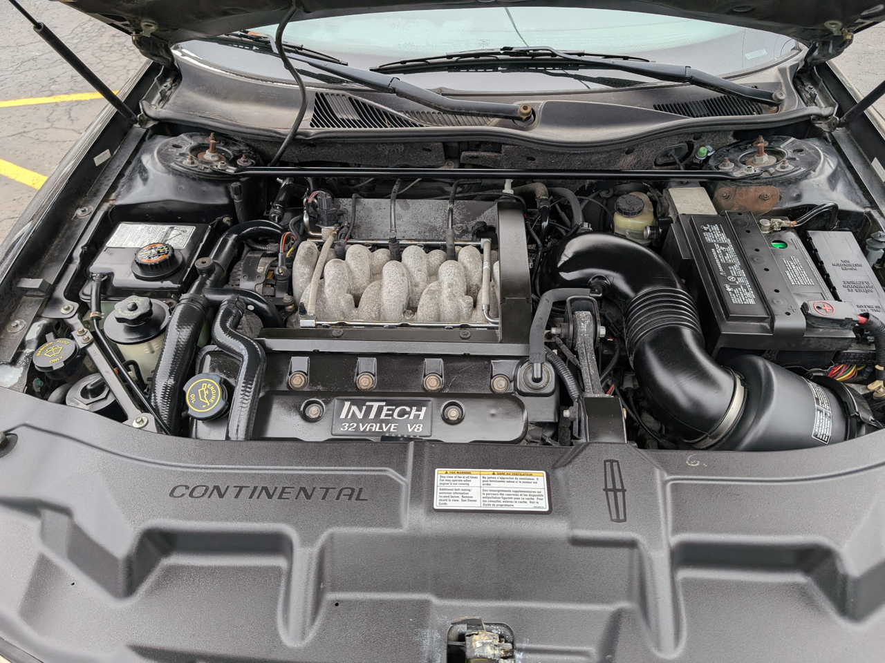 Lincoln Continental 4dr Sdn 1998