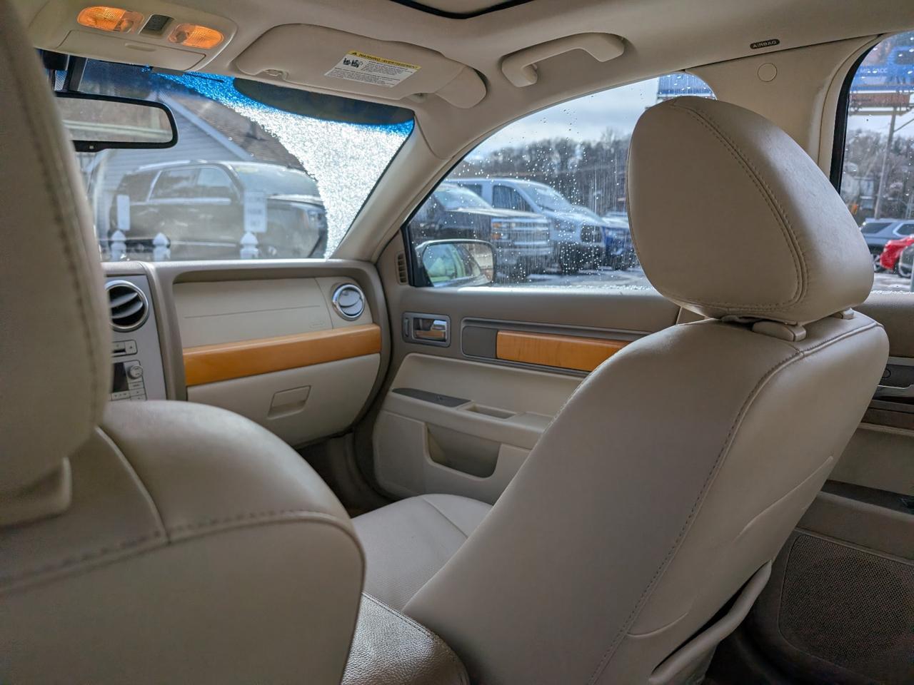 Lincoln MKZ 4dr Sdn FWD 2009