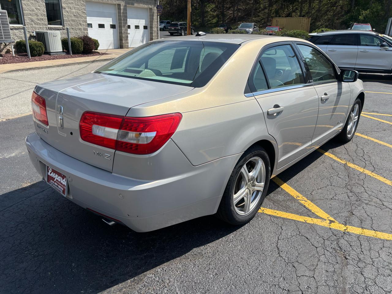 Lincoln MKZ 4dr Sdn FWD 2009