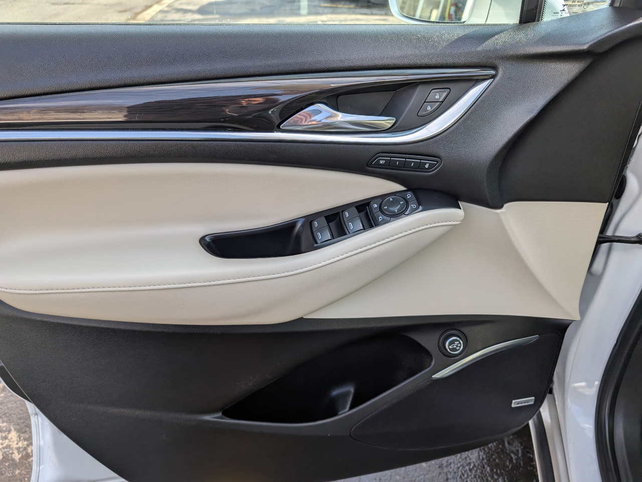 Buick Enclave AWD 4dr Premium 2019