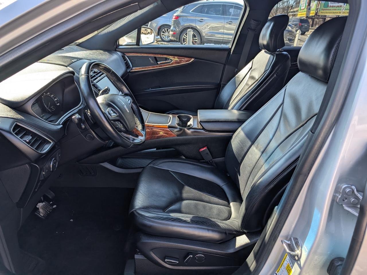 Lincoln MKX AWD 4dr Reserve 2016