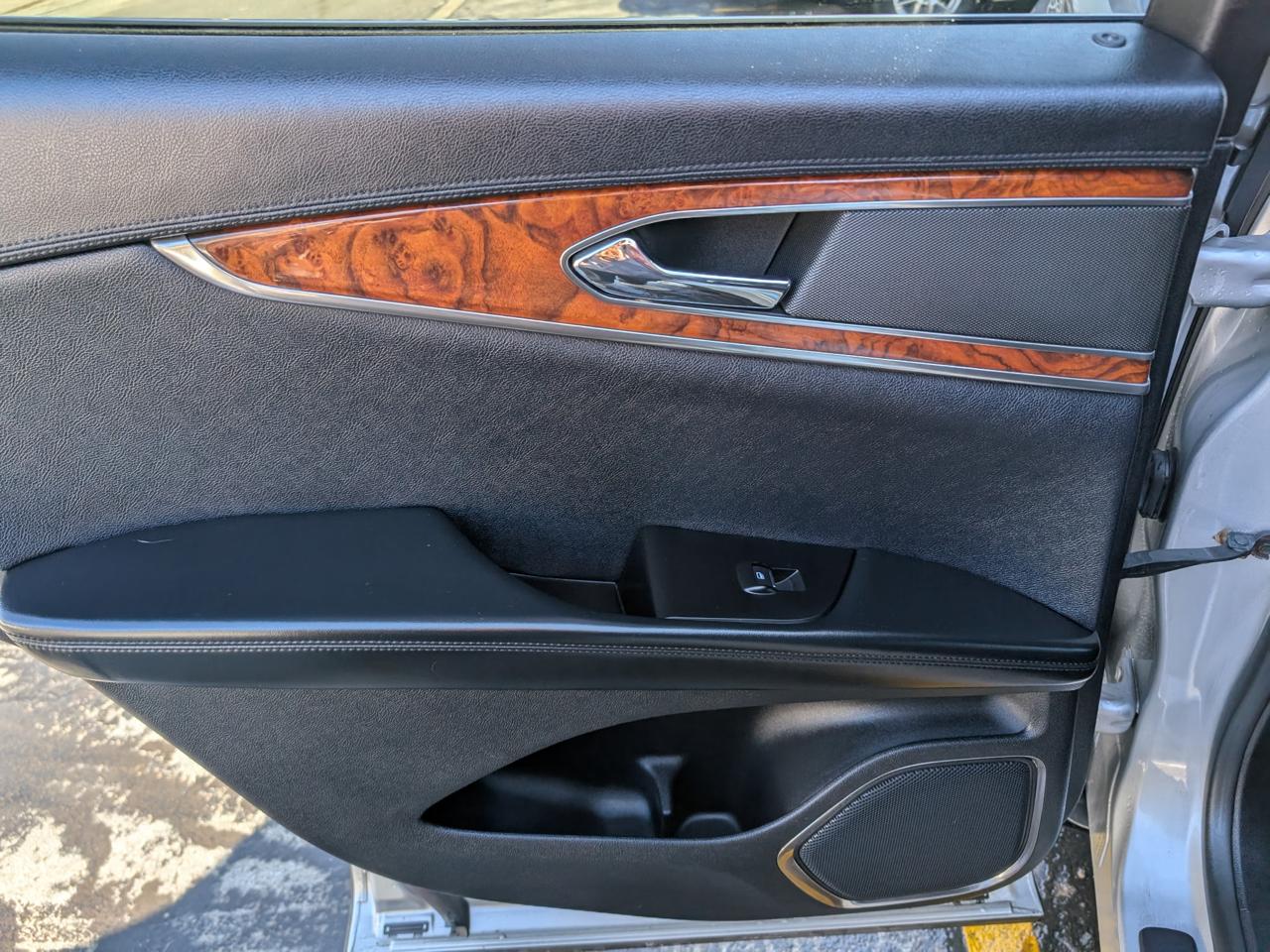 Lincoln MKX AWD 4dr Reserve 2016