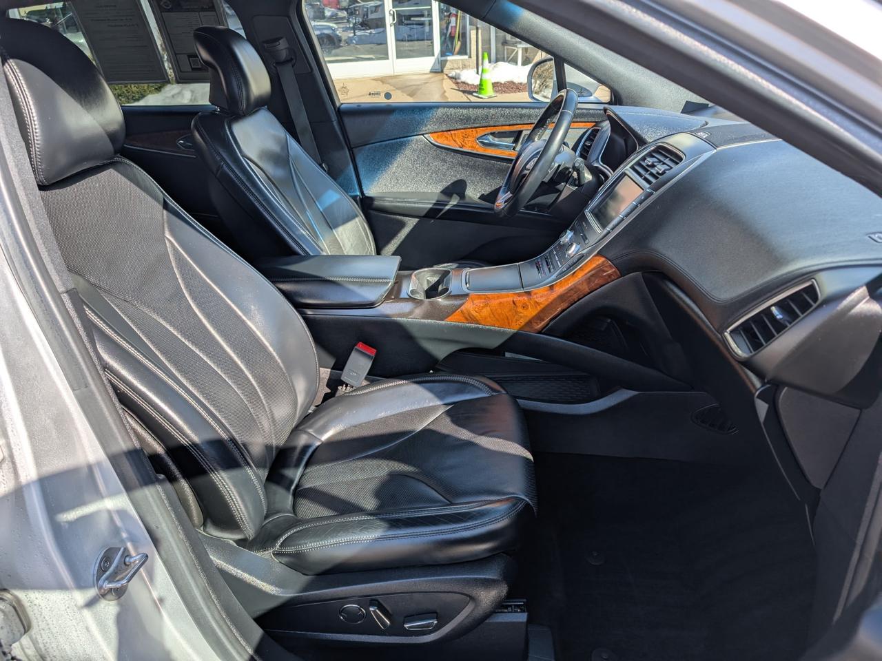 Lincoln MKX AWD 4dr Reserve 2016