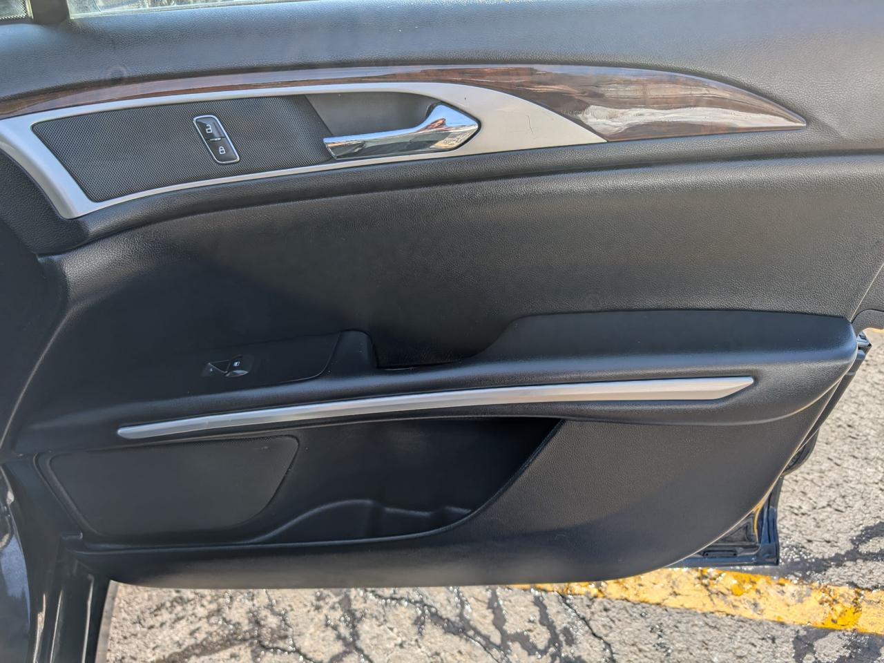 Lincoln MKZ 4dr Sdn AWD 2015