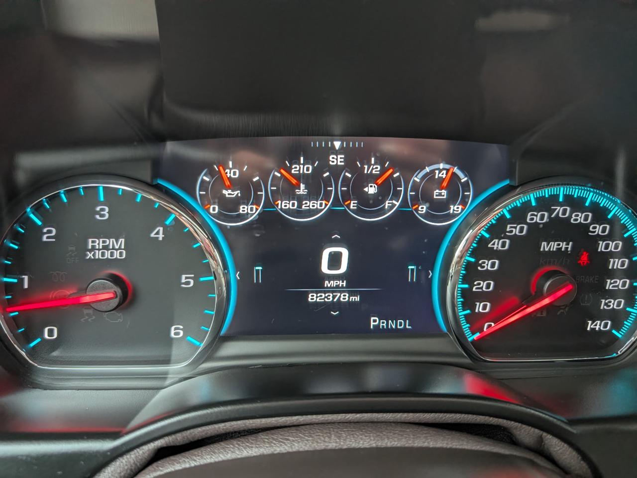 Chevrolet Tahoe 4WD 4dr Premier 2020