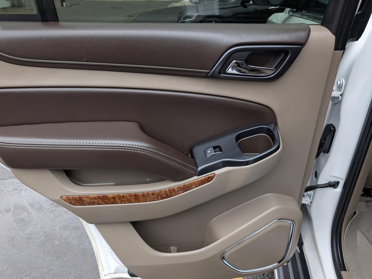 Chevrolet Tahoe 4WD 4dr Premier 2020