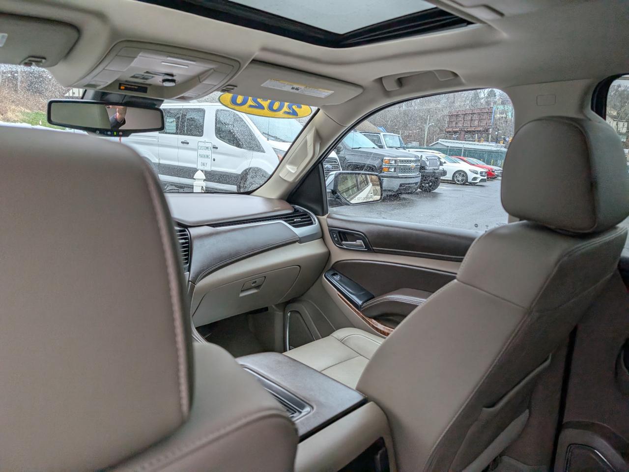 Chevrolet Tahoe 4WD 4dr Premier 2020