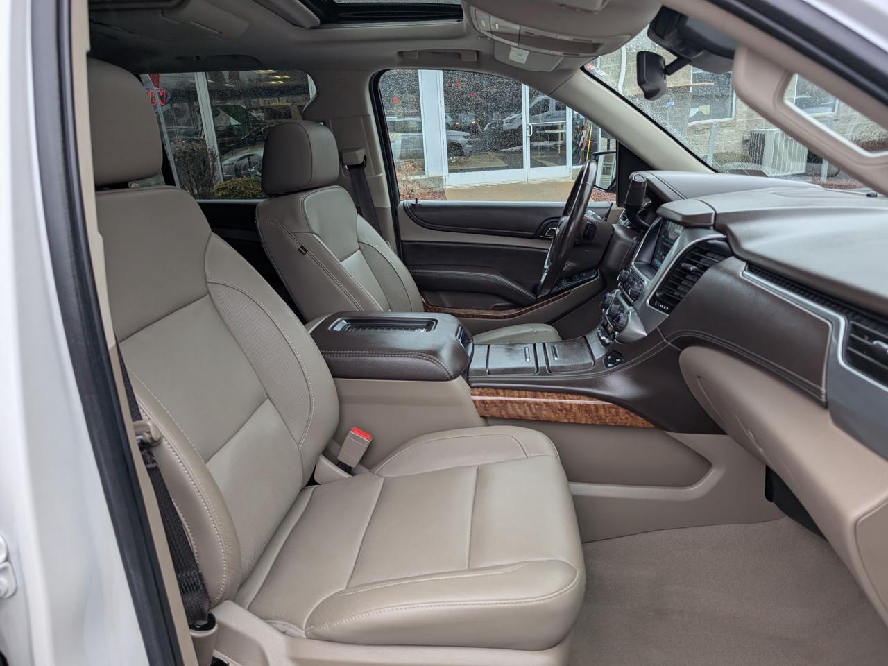 Chevrolet Tahoe 4WD 4dr Premier 2020